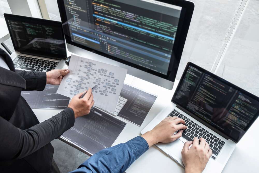 programmers-working-project-software-development